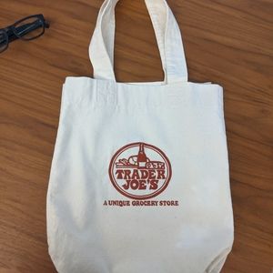 Trader Joe’s Vintage Cloth Reusable Shopping Bag Tote